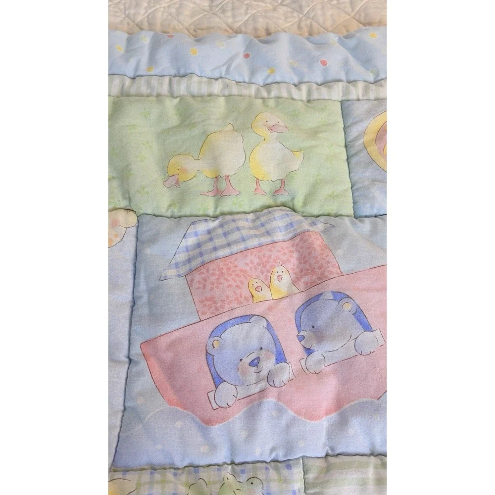 Vintage Baby Quilt Noah's Ark Animals Pastel Crib Quilt 40 x 30